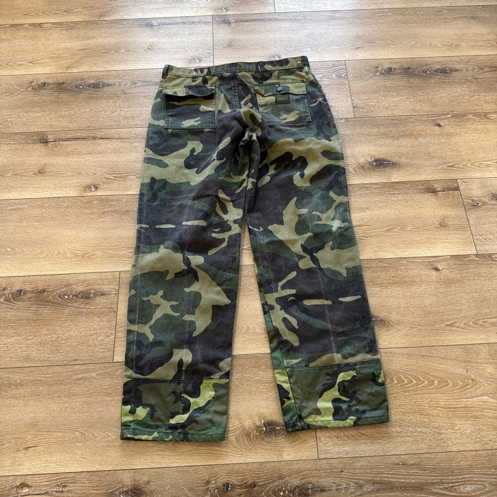 Liberty Pants Mens 36 x 32 Woodland Camo Workwear Vintage Boot Cut Double Knee