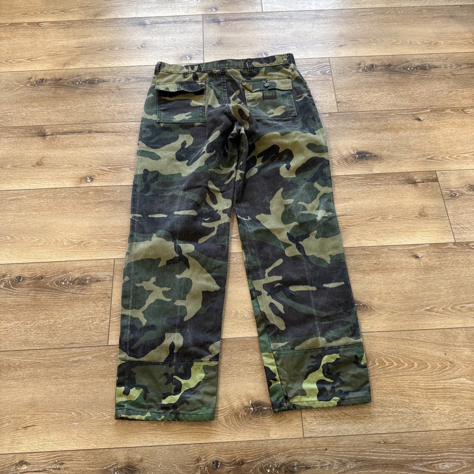 Liberty Pants Mens 36 x 32 Woodland Camo Workwear Vintage Boot Cut Double Knee