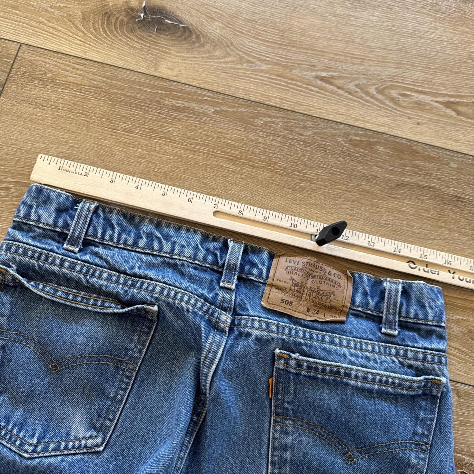 Vintage Levis 505 Jeans Mens 32 x 29 Denim Regular Fit Straight Leg Orange Tab