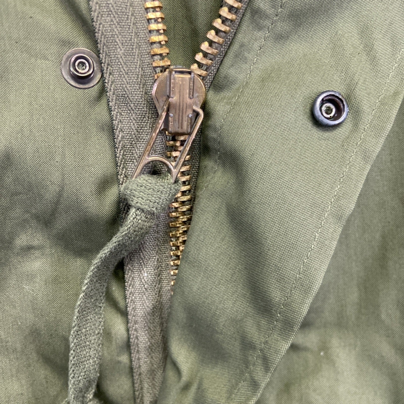Fishtail Parka Mens L US Army Military Vintage Jacket 70s Extreme Cold Weather
