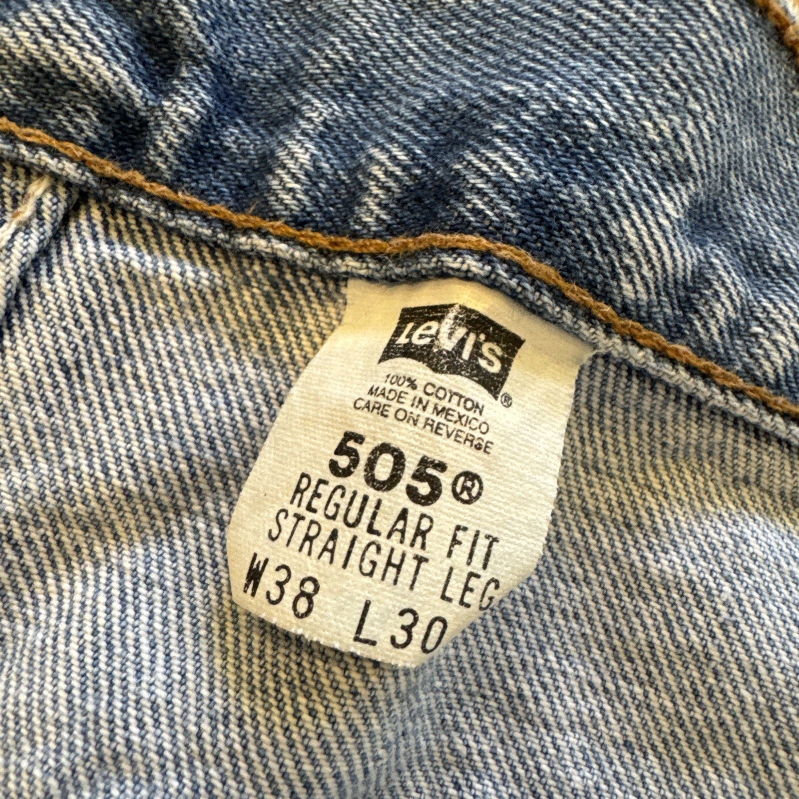 Vintage Levis 505 Jeans Mens 36 x 30 Denim Regular Fit Straight Leg 90s