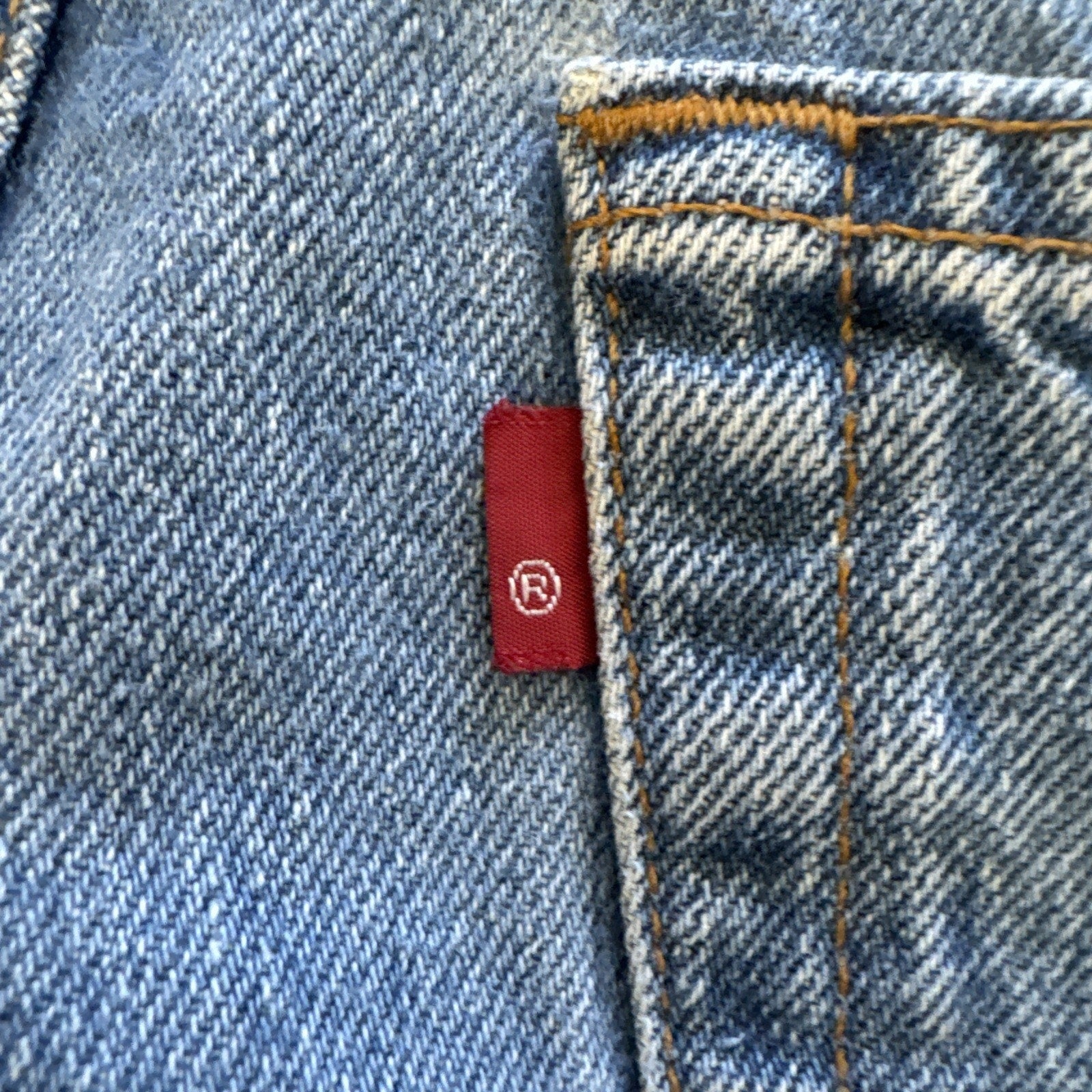 Vintage Levis 505 Jeans Mens 36 x 30 Denim Regular Fit Straight Leg 90s