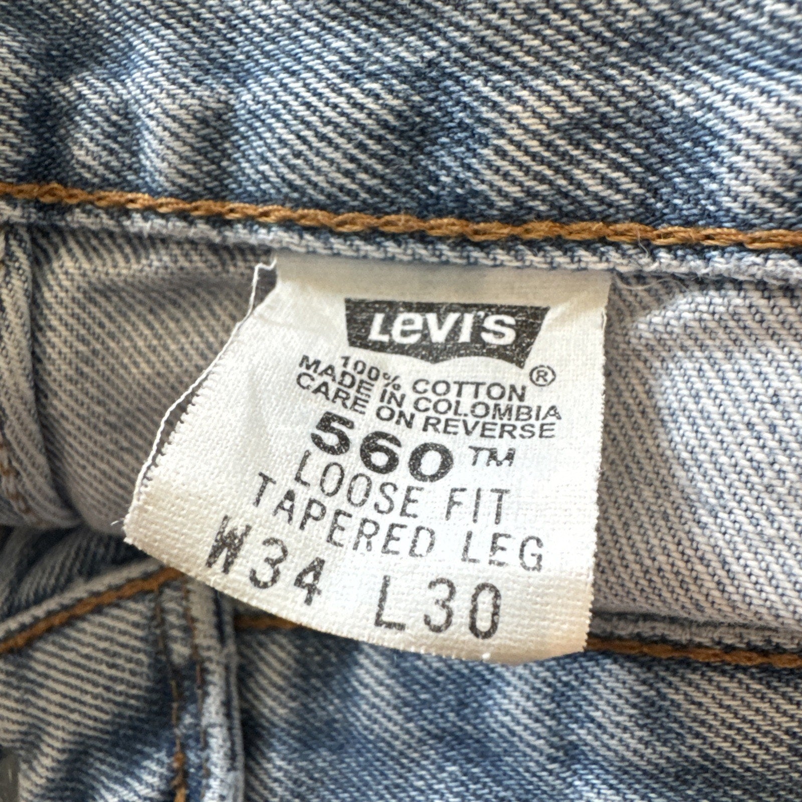 Vintage Levis 560 Jeans Mens 33 x 30 Loose Fit Tapered Leg Denim 90s Baggy