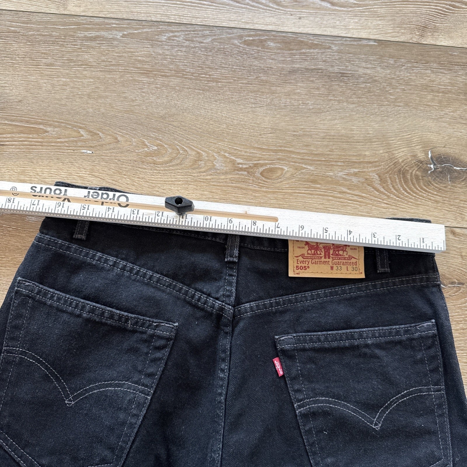 Vintage Levis 505 Jeans Mens 33 x 30 Black Denim 90s Regular Fit Straight