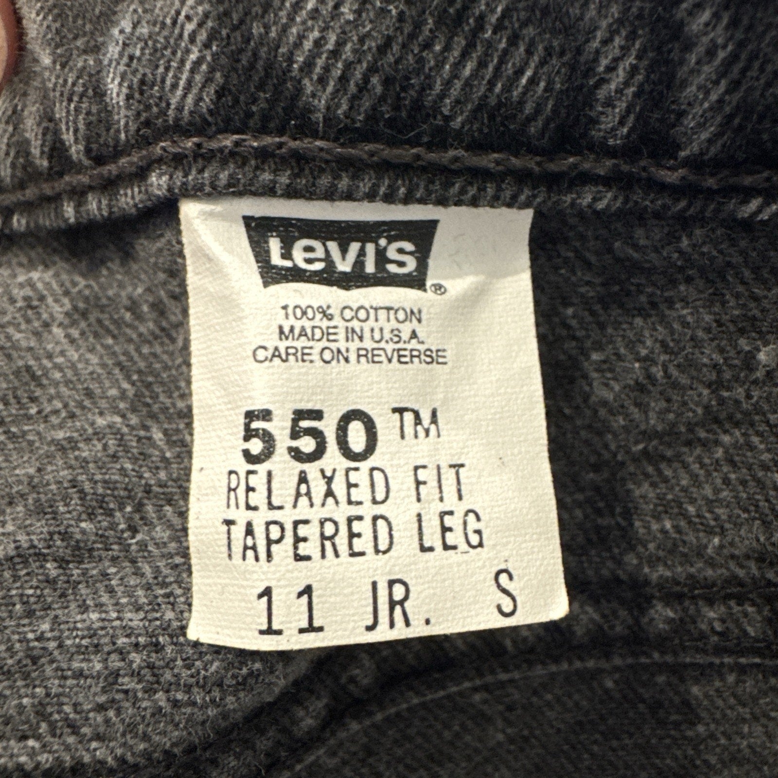 Vintage Levis 550 Jeans Womens 11 Jr 30 x 29 Relaxed Fit Black Denim Tapered Leg